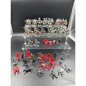 Vintage Plastic Toy Medieval Knights Soldiers Large Lot Hong Kong